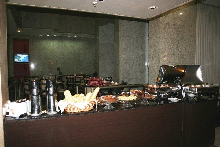 Bristol Merit Hotel Belo Horizonte Restaurace fotografie